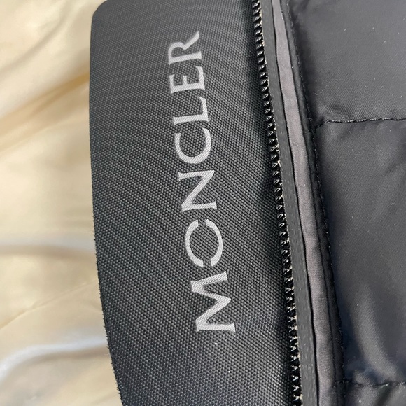 Authentic Moncler Grenoble Women’s Two-toned Ski Jacket Size 2 - Picture 12 of 12